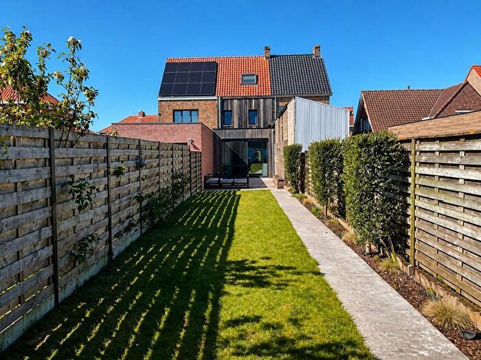 13-kamerhuis te koop in Diksmuide