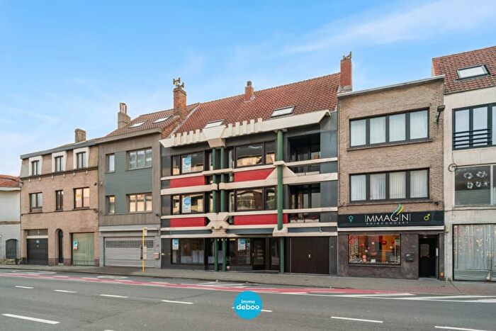 14-kamerappartement te koop in Oostende
