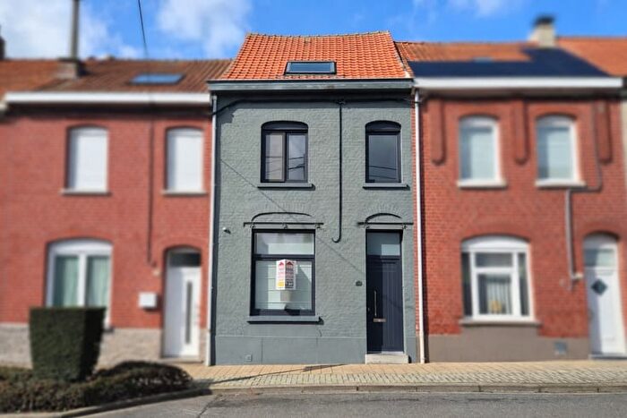 14-kamerhuis te koop in Moeskroen