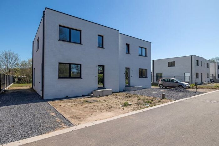 3-kamerhuis te koop in AVERBODE