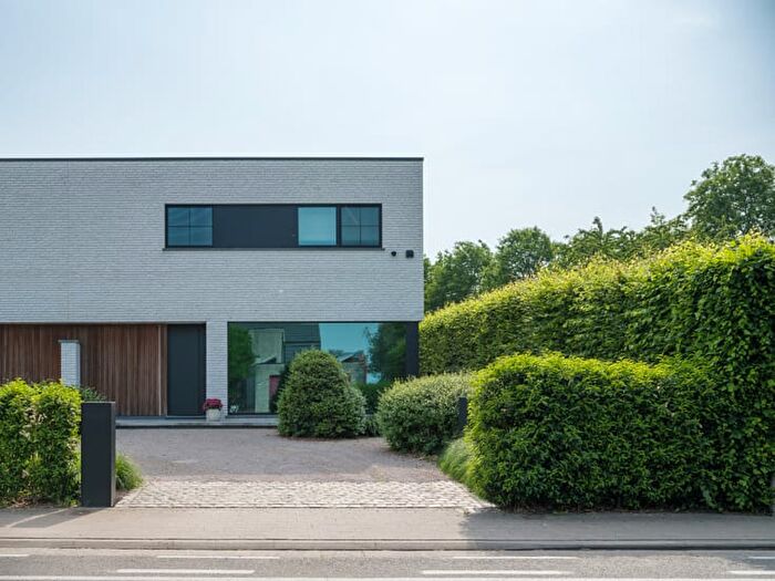 12-kamerhuis te koop in Lievegem