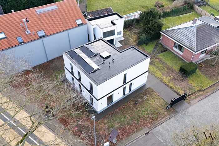 17-kamerhuis te koop in Korbeek-Lo