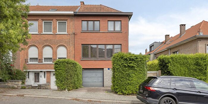4-kamerhuis te koop in Sint-Pieters-Leeuw