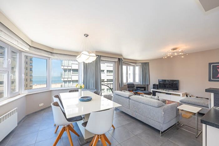 10-kamerappartement te koop in Oostende