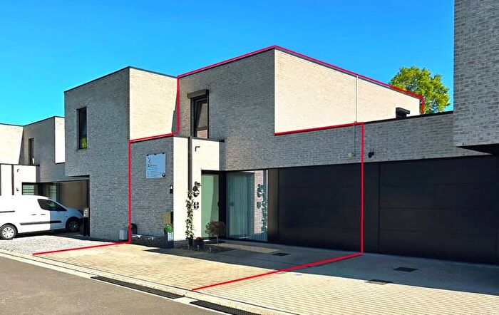 12-kamerhuis te koop in Lummen