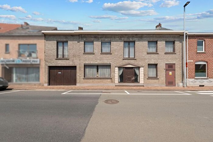 16-kamerhuis te koop in Brakel