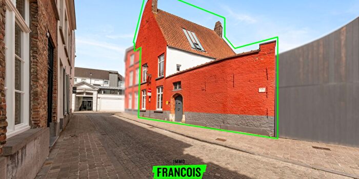 4-kamerhuis te koop in Brugge