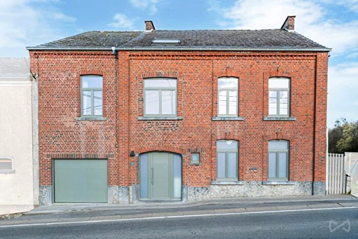 19-kamerhuis te koop in Morialmé