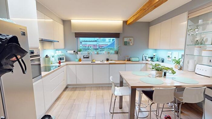 Huizen Koop Huur - 2