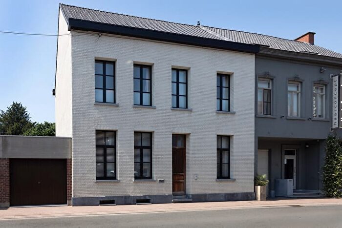 19-kamerhuis te koop in Tielt (8700)