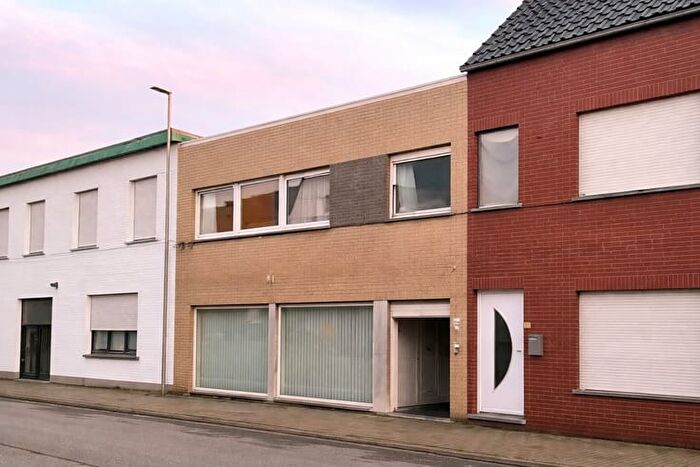 12-kamerappartement te koop in Zelzate