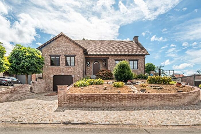 17-kamerhuis te koop in Sint-Truiden
