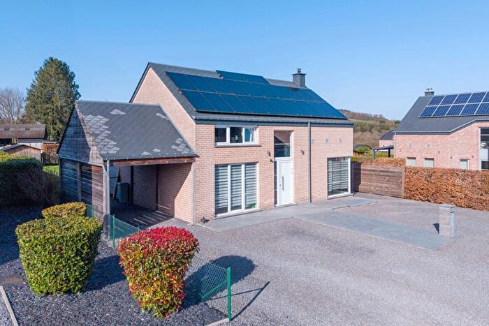 3-kamerhuis te koop in Tellin, Bure