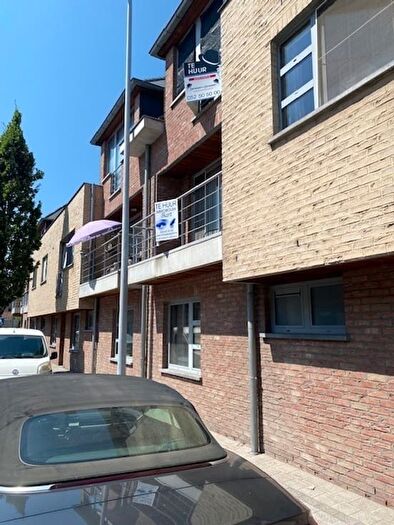 12-kamerappartement te huur in Hamme (9220)
