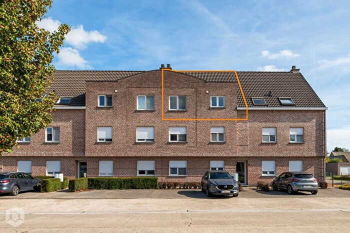 11-kamerappartement te koop in Putte