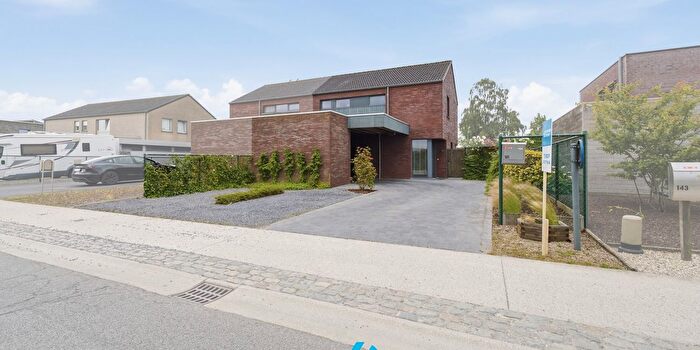 3-kamerhuis te koop in Roeselare
