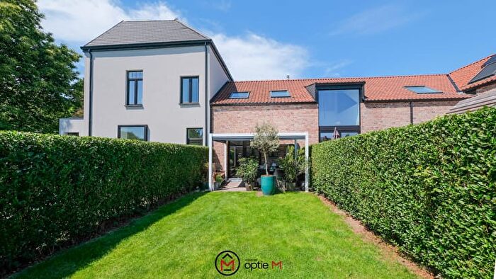 14-kamerhuis te huur in Bilzen
