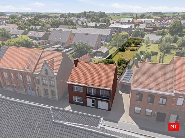 12-kamerhuis te koop in Langemark