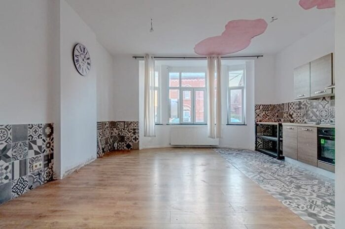 9-kamerappartement te koop in Fleurus