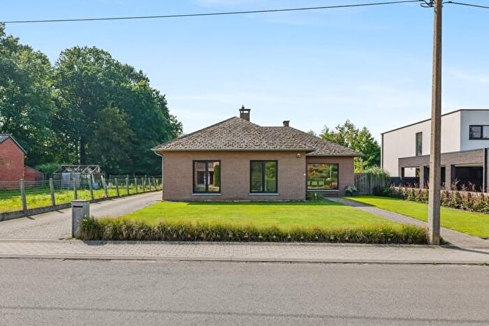 9-kamerhuis te koop in Alken