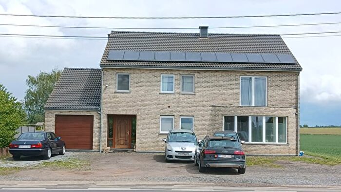 18-kamerhuis te koop in Hannut