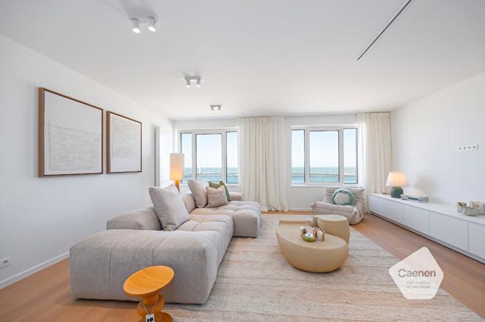 10-kamerappartement te koop in Oostende