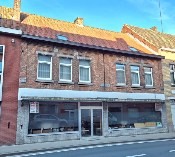 18-kamerhuis te koop in Staden