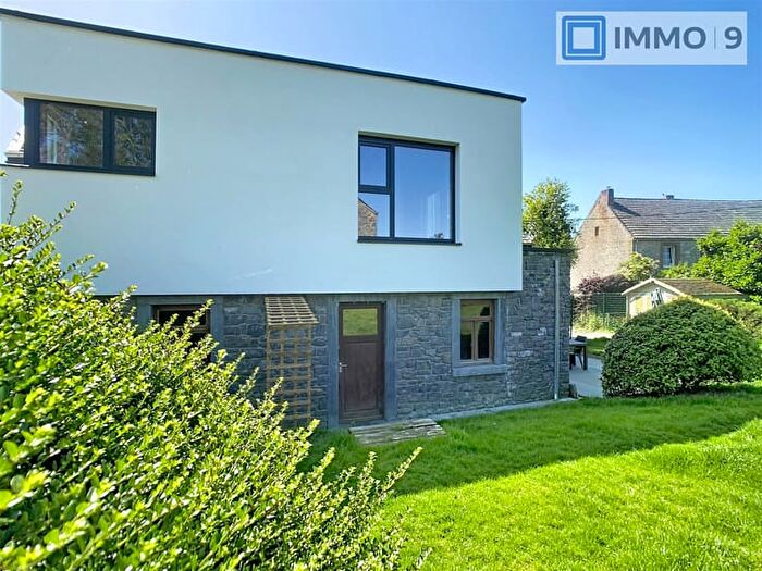 4-kamerhuis te koop in Hastière-Lavaux