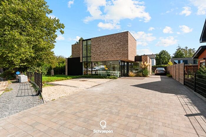 12-kamerhuis te koop in Zonhoven