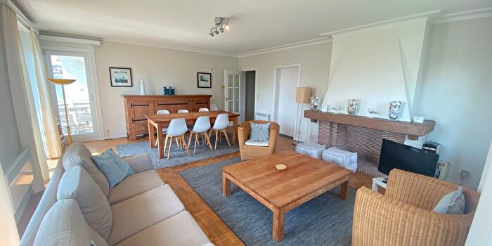 4-kamerappartement te huur in Duinbergen
