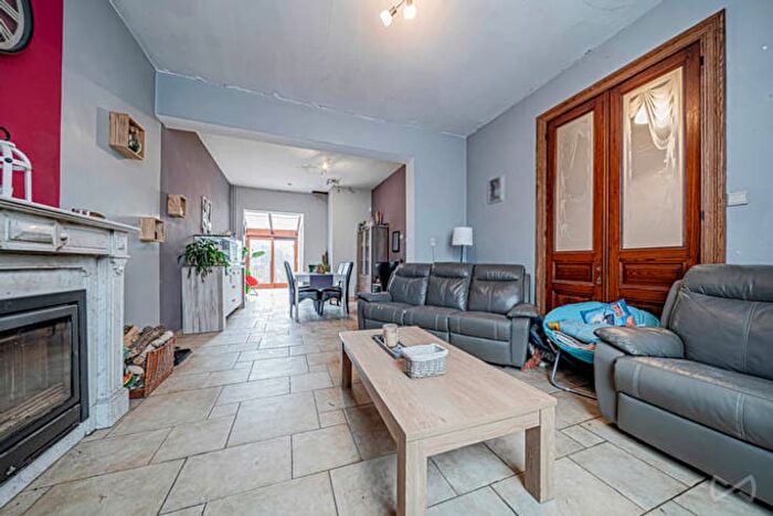 19-kamerhuis te koop in Walcourt