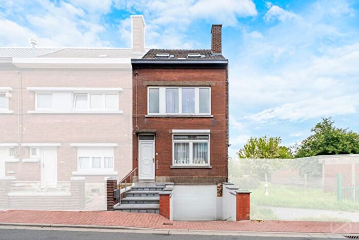 12-kamerhuis te koop in Châtelet