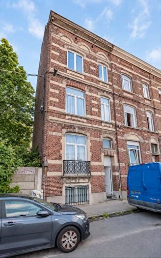 7-kamerhuis te koop in Sint-Pieters-Leeuw