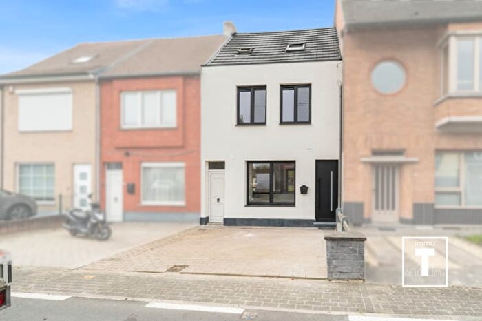 12-kamerhuis te koop in Melle