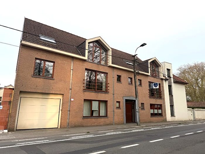 8-kamerappartement te koop in Heusden (9070)