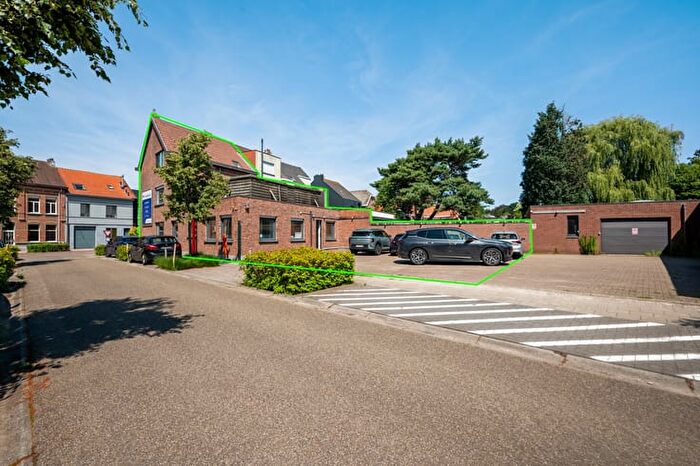 19-kamerhuis te koop in Lint