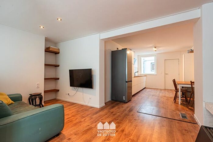 8-kamerappartement te koop in Gent