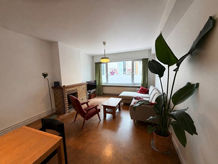 11-kamerappartement te koop in Gent