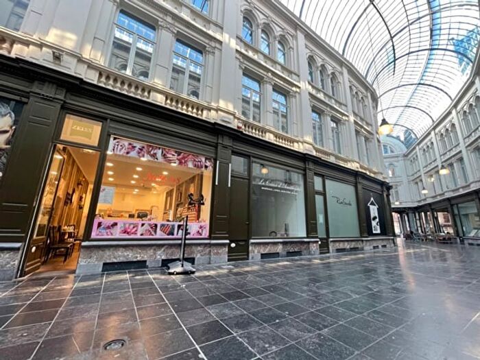 7-kamerhuis te koop in Charleroi
