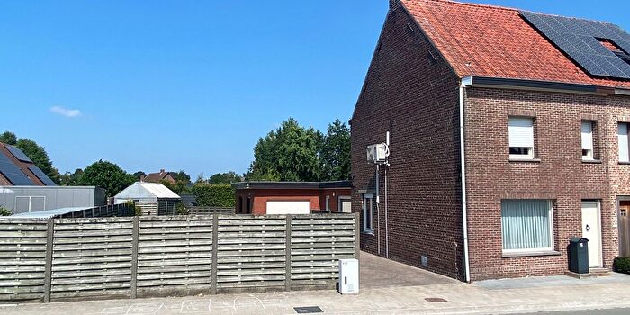 2-kamerhuis te huur in Oostrozebeke