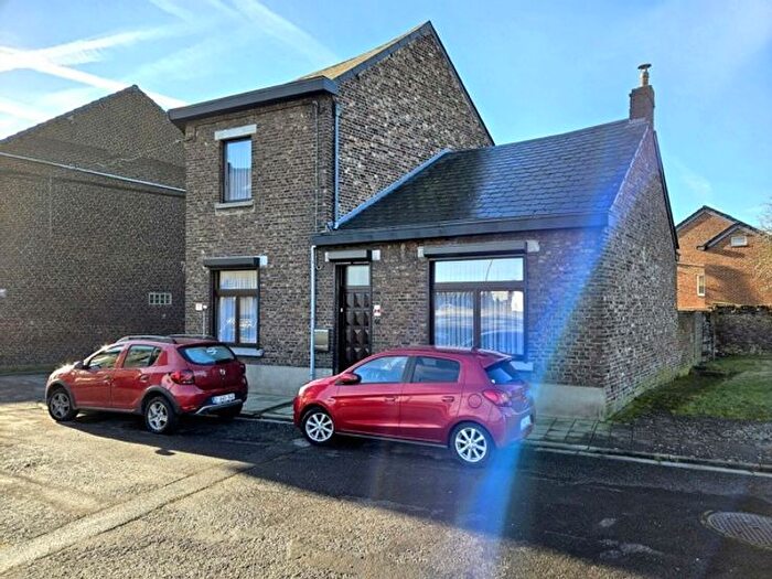 3-kamerhuis te koop in Charleroi Montignies-sur-Sambre