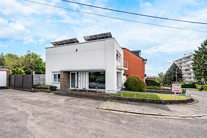16-kamerhuis te koop in Grivegnée