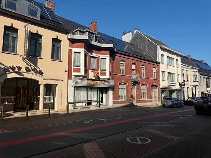 8-kamerhuis te koop in Ingelmunster