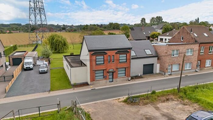 3-kamerhuis te koop in Roosdaal