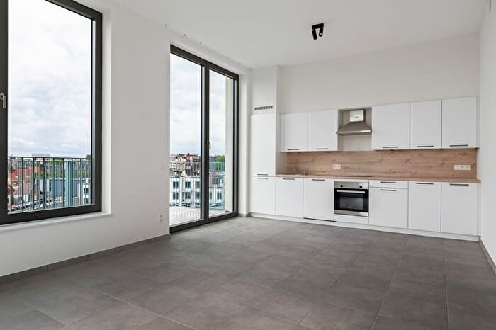 9-kamerappartement te huur in Antwerpen (2018)