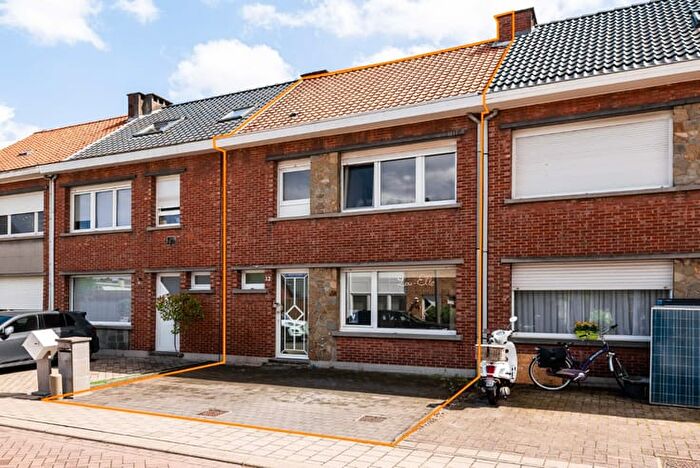 11-kamerhuis te koop in Stabroek