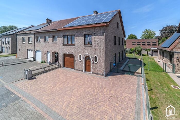 17-kamerhuis te koop in Haaltert