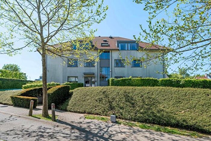 12-kamerappartement te koop in Genval