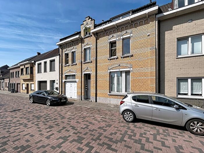 6-kamerhuis te koop in SINT-PAUWELS