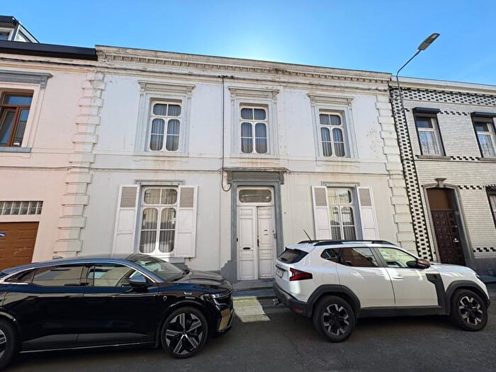 5-kamerhuis te koop in MORLANWELZ-MARIEMONT